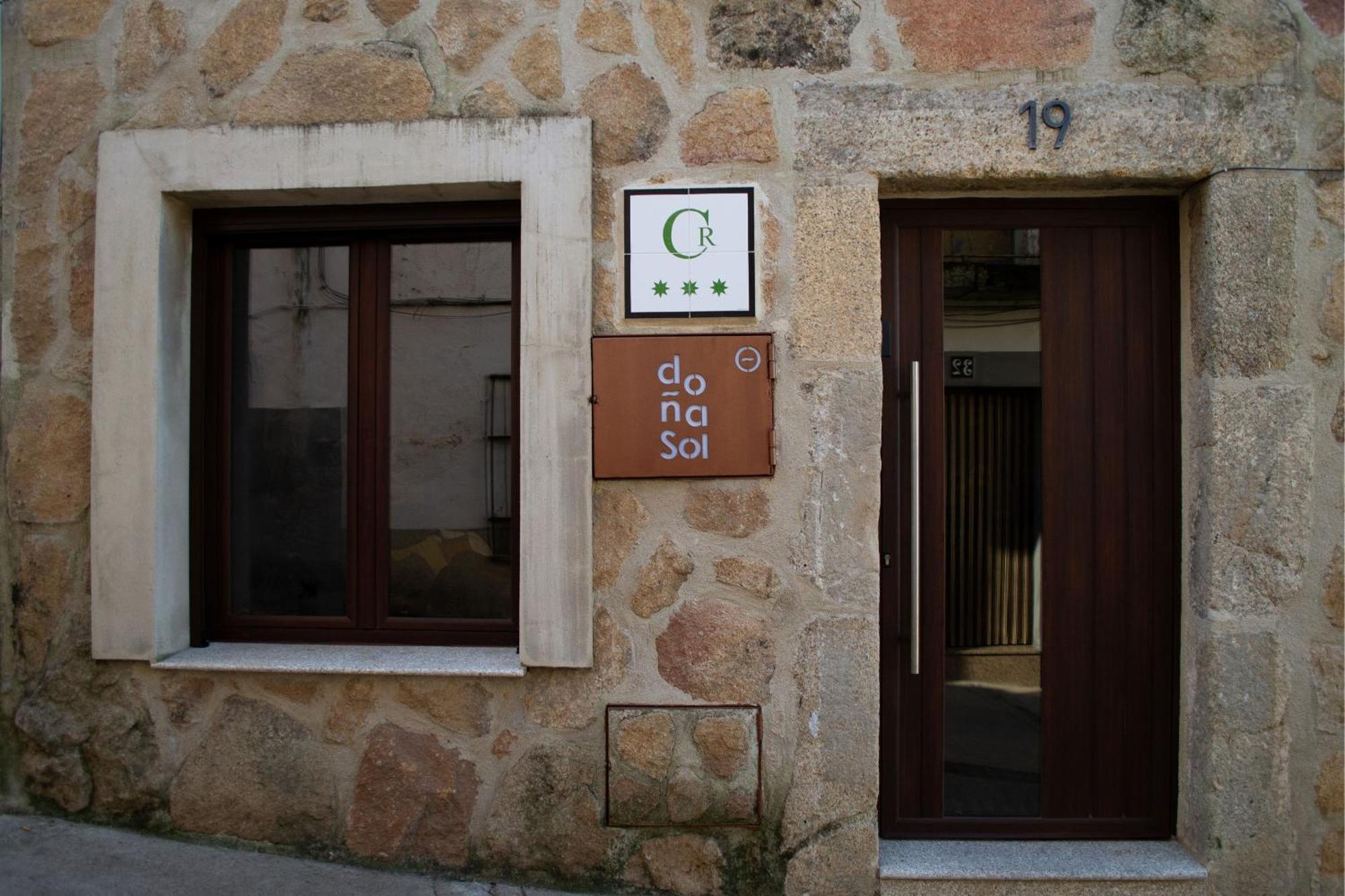Casa Rural Dona Sol Montánchez Eksteriør bilde